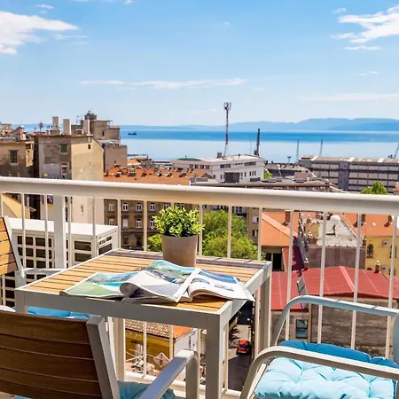 Sunset View Apartment
